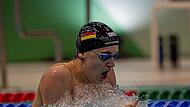 Der sehbehinderte Harsdorfer Schwimmer Kimi Br&uuml;ckner wurde in Berlin vierfacher deutscher Meister.