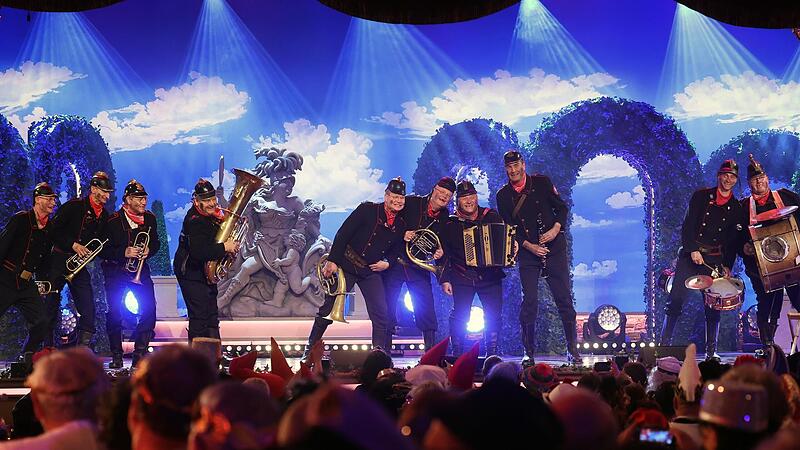 Die Altneihauser Feierwehrkappell&rsquo;n wird in der Prunksitzung des MCC in Kulmbach auftreten.