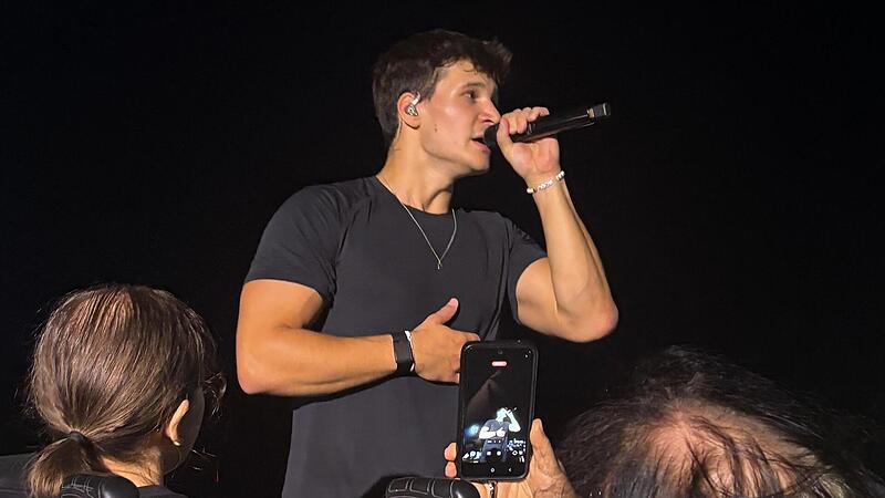 Wincent Weiss beim Open Air in Bad Kissingen
