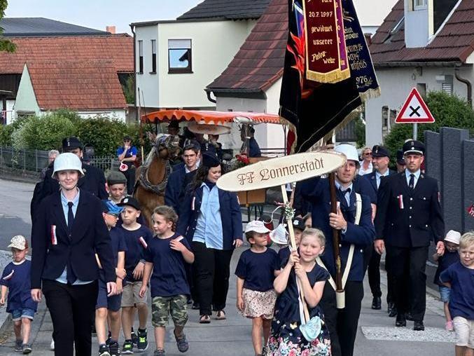 Ein Festzug war der Höhepunkt. Ein Festzug war der Höhepunkt.