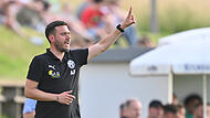 TSV Neudrossenfeld - SpVgg Greuther Fürth Andreas Baumers zweite Saison in Neudrossenfeld lässt sich gut an. Der TSV ist Tabellenvierter, steht im Pokal-Achtelfinale. Und will nun Bambergs Sorgen vergrößern.
