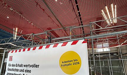 Eingangshalle des Coburger Bahnhofs: Gro&szlig;baustelle im Fr&uuml;hjahr 2026