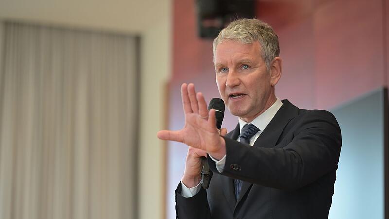 H&ouml;cke bei AfD Fr&uuml;hschoppen