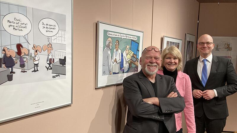 Bei der Er&ouml;ffnung der Ausstellung: (von links) Bernd Gieseking, Annette Sp&auml;th und OB Dirk Vogel