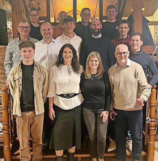 Die Kandidatinnen und Kandidaten der Frensdorfer B&uuml;rgergemeinschaft.