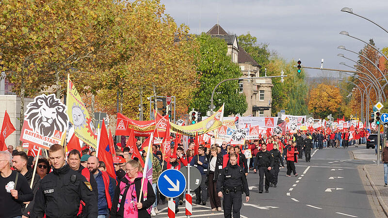 Tarifverhandlungen Metall: Demo in Coburg bei zweiter Runde
