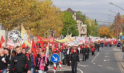Tarifverhandlungen Metall: Demo in Coburg bei zweiter Runde