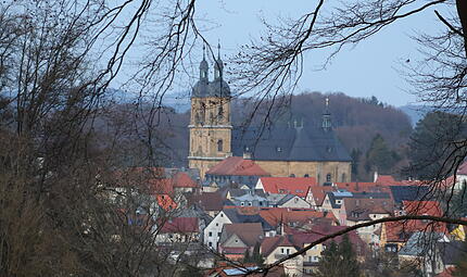 Kurz bevor ich G&ouml;&szlig;weinstein betrete, sichte ich bereits die Basilika.