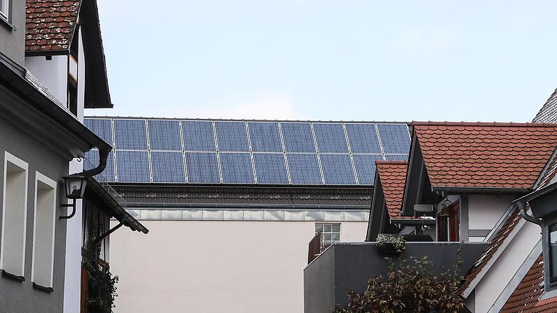 Bisher eine Seltenheit in Forchheim: Module im Bereich des denkmalgesch&uuml;tzten Altstadt-Ensembles. Doch das soll sich &auml;ndern.Forchheim & Fr&auml;nkische Schweiz