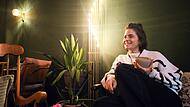 Isabelle Bach betreibt das Vintage-Caf&eacute; "Die Ilse" in der Grabengasse in Bad Kissingens Innenstadt.