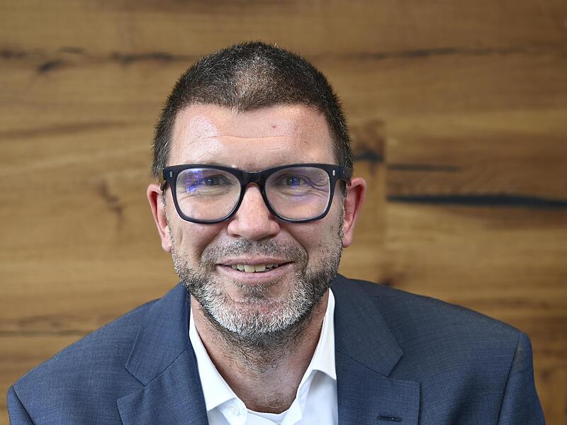 Kommentator Peter M&uuml;ller