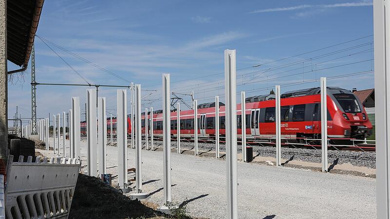 Ab Montag, 9. Januar, wird zwischen Bamberg und Forchheim wieder gebaut. Für die Arbeiten ist eine eingleisige Streckensperrung zwischen Bamberg und Forchheim notwendig.Forchheim & Fränkische Schweiz