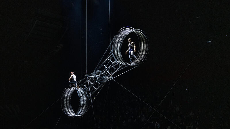 Ein Akrobat stürzte aus dem sogenannten Todesrad.