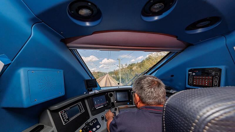 Italienischer Schnellzug Frecciarossa Italienischer Schnellzug Frecciarossa