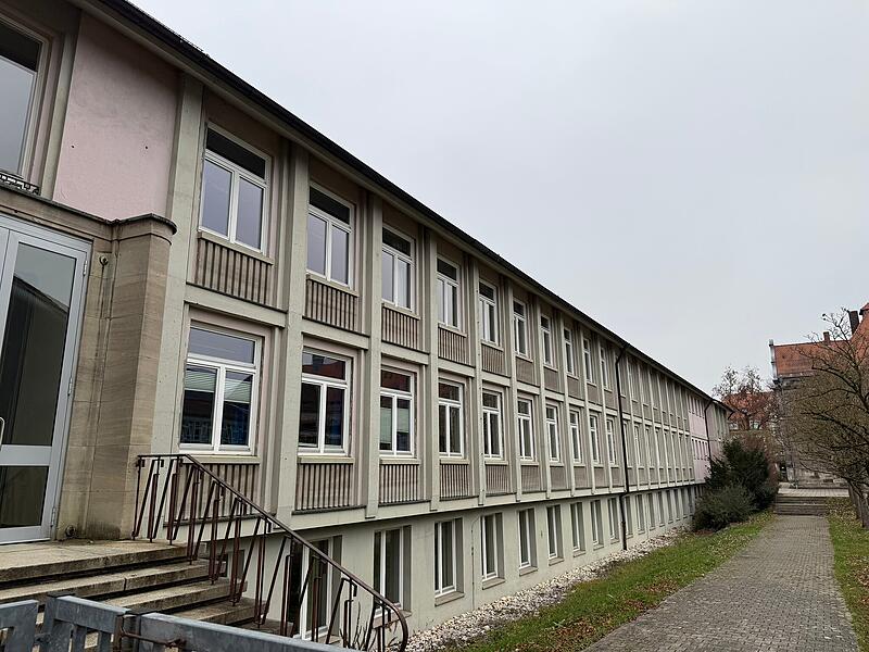 Der B-Bau des Herder-Gymnasiums existiert bereits seit 1955. Nun steht auch er unter Denkmalschutz.