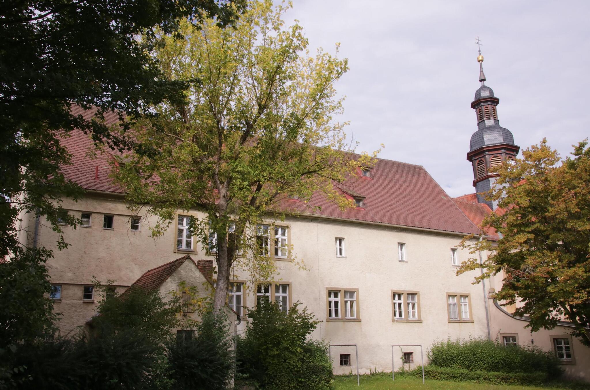 Landkreis Bad Kissingen muss pro Woche mindestens 25 Flüchtlinge