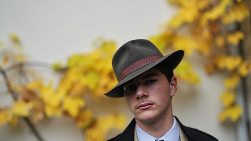 Viraler «Louvre-Detektiv» - Pedro Elias Garzon Delvaux Viraler «Louvre-Detektiv» - Pedro Elias Garzon Delvaux