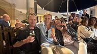 Kleine Verschnaufpause um kurz nach Mitternacht. Doch die Party ist noch lange nicht vorbei...