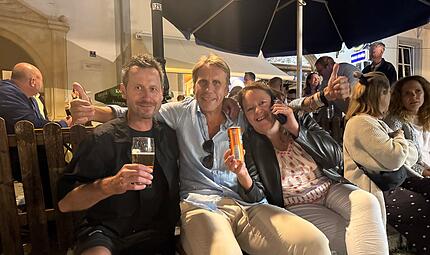 Kleine Verschnaufpause um kurz nach Mitternacht. Doch die Party ist noch lange nicht vorbei...
