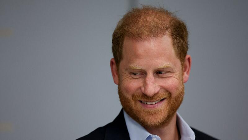 Prinz Harry besucht Centre for Blast Injury Studies in London
