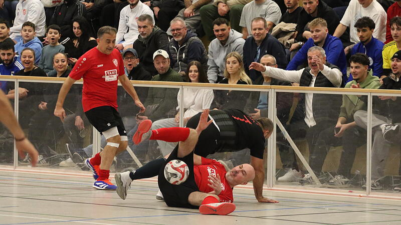 Eine gut besuchte Ehrenb&uuml;rghalle und Fu&szlig;ball-Action mit hochkar&auml;tigen Teams: Der TKV-Cup am Sonntag, 18. Januar, verspricht viel Unterhaltung.
