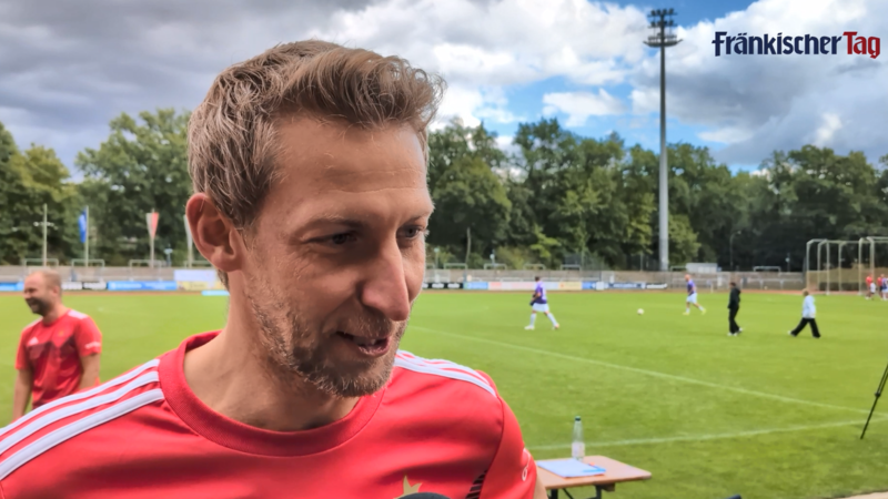 Auch der Ex-Profi Stefan Kie&szlig;ling hat sich beim Bamberger Benefizspiel Zeit f&uuml;r ein Interview genommen.