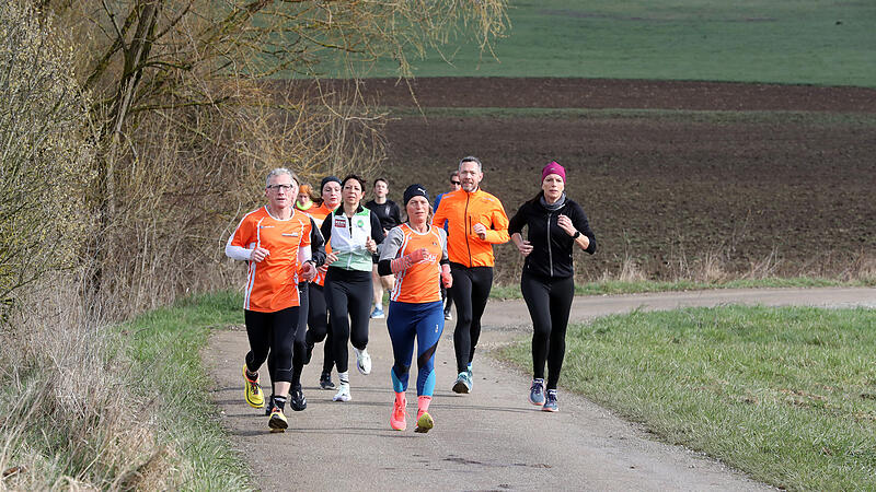 Bei der 22. Auflage des Fr&uuml;hlingslaufs des SV Merkendorf waren etwa 200 Starter dabei.