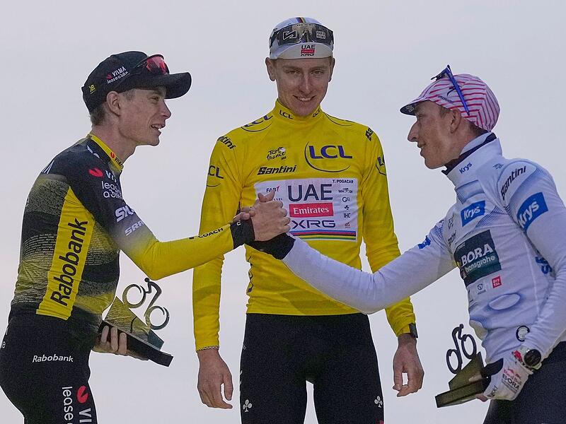 Jonas Vingegaard, Tadej Pogacar und Florian Lipowitz