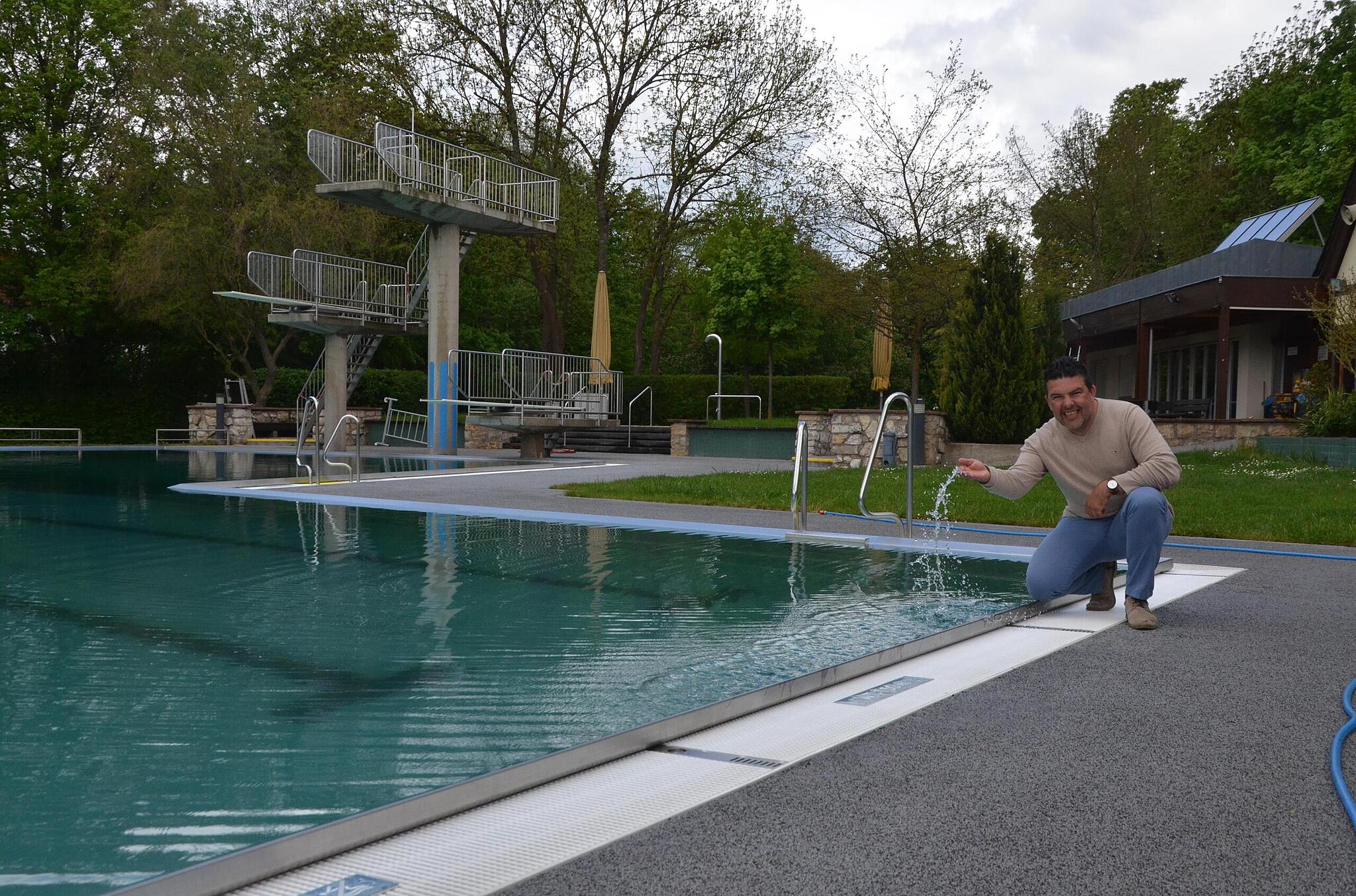 freibad herzogenaurach offnet mit hygieneregeln