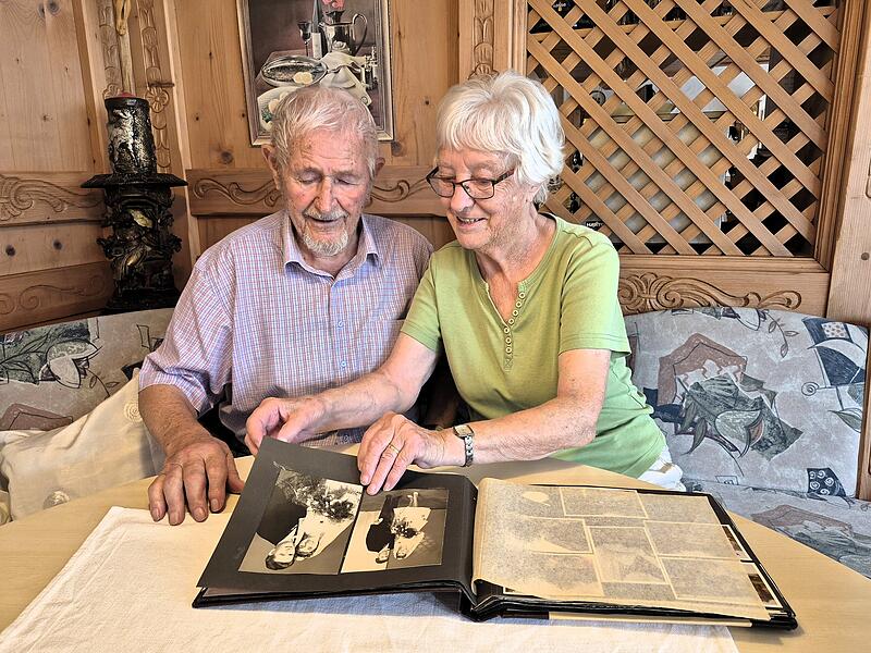 Helga und Arno Hofmann sind nun seit bereits 65 Jahren verheiratet. Sie blicken gerne zurück. Helga und Arno Hofmann sind nun seit bereits 65 Jahren verheiratet. Sie blicken gerne zurück.