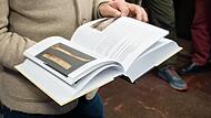 Das Buch überzeugt mit guter Lesbarkeit - auch bei der Präsentation in Erlangen.