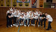 Das Breitengüßbacher Meisterteam (von links): Daniel Schmidt, Mark Völkl (Headcoach), Niko Reichmann, Henning Nieslon, Kilian Hubatschek, Tobias Assel, Marvin Renner (Teambetreuer), Alex Engel (Kapitän), Steffen Walde, Lucas Wagner, Timo Dippold, ...