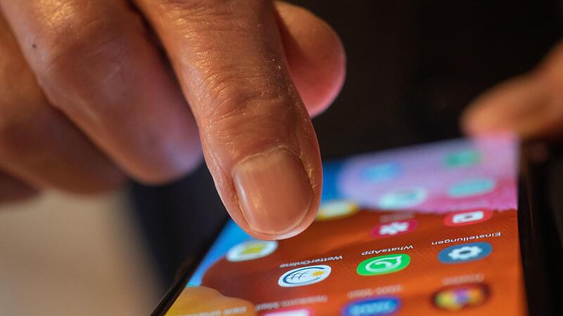 Erneut hatten es Betr&uuml;ger &uuml;ber einen Messenger-Dienst auf die Ersparnisse einer Kronacherin abgesehen. Diesmal ist der Betrugsversuch glimpflich verlaufen.