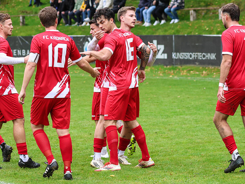 Der FC Kronach hatte am Wochenende viele Gr&uuml;nde zum Jubeln. In Mainroth siegten die Nullachter mit 8:0.