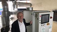 Klaus Hammelbacher, „Maintal Marmeladen“ Haßfurt: „Die Mikrogasturbine produziert Strom und mit der heißen Abluft wird gleichzeitig unser Dampfkessel vorgeheizt“.