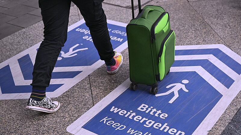 Wegweiser am Hauptbahnhof