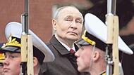 Der russische Pr&auml;sident Wladimir Putin kommt in der Ukraine nicht weiter und sieht zugleich, dass der amerikanische R&uuml;ckhalt f&uuml;r die Nato br&ouml;ckelt.   