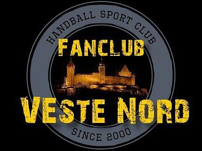 Ein Fanclub der Coburger Handballer hat sich nicht nur &bdquo;Fanclub Veste-Nord&ldquo; genannt, sondern das Coburger Wahrzeichen auch gleich noch f&uuml;r sein Logo verwendet.