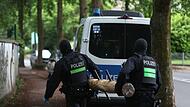 Razzien gegen Gro&szlig;familie nach Angriff auf Polizisten