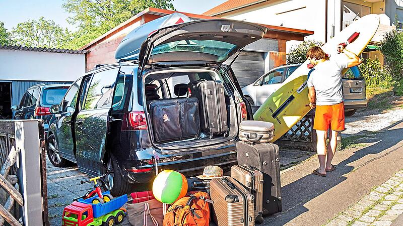 Wer beim Beladen seines Autos nachdenkt, kann sich eine Menge Ärger ersparen. HUK-Coburg Wer beim Beladen seines Autos nachdenkt, kann sich eine Menge Ärger ersparen. HUK-Coburg