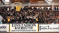 Sport Eishockey Saison 2026 / 2027 Landesliga 01. Spieltag am Samstag 10.10.2026 Spielort Kunsteisstadion Bayreuth Spielbeginn 17.00 h  EHC Bayreuth gegen EV Pegnitz "Ice Dogs"  Endergebnis 3:5 (1:3; 0:1; 2:1) Trib&uuml;ne Fans ZuschauerEishockey Landesliga Er&ouml;ffnungsspiel EHC Bayreuth - EV Pegnitz