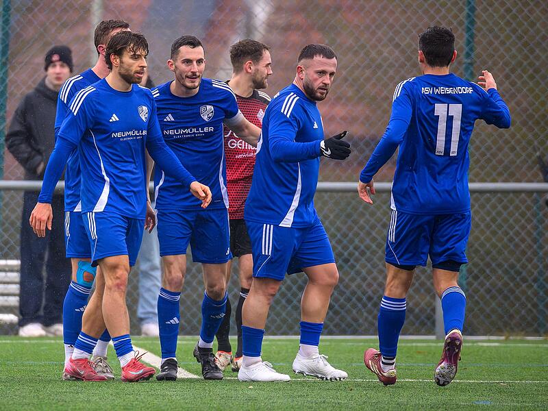 Trainer Bernd Fuchsbauer sieht seinen ASV Weisendorf voll auf Kurs.