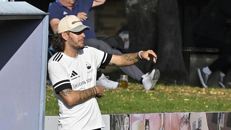 Robrecht Vangroenendael hofft auf einen Befreiungsschlag für den FC Coburg II gegen die DJK Bamberg II. Robrecht Vangroenendael hofft auf einen Befreiungsschlag für den FC Coburg II gegen die DJK Bamberg II.