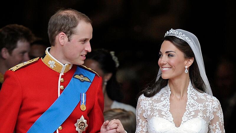 Britischer Palast erinnert an Hochzeitstag von Kate und William