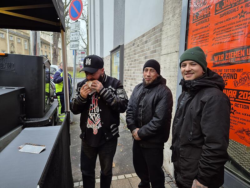 Eindrücke von der Eröffnung des Tattoo-Studios Bloodline in Bad Kissingen.Eröffnung nach Umzug: Tattoo-Studio Bloodline Eindrücke von der Eröffnung des Tattoo-Studios Bloodline in Bad Kissingen.