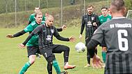 Ali Civelek (schwarzes Trikot) ist eine Institution beim SV T&uuml;rkg&uuml;c&uuml; Neustadt. Seit 2016 ist er f&uuml;r die Neustadter "Bullen" t&auml;tig.