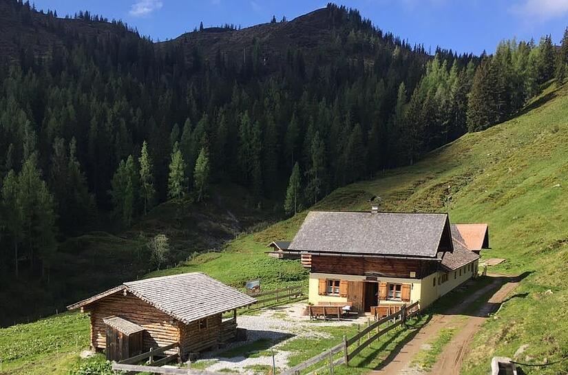 Die Klingelbergalm M&uuml;hlbach liegt in 1543 Metern H&ouml;he im Salzburger Land.