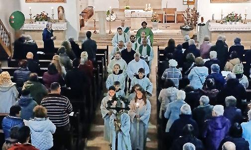 Rund 170 Ehrenamtliche kamen in der Kirche von Breitbrunn zu einem Gottesdienst zusammen.