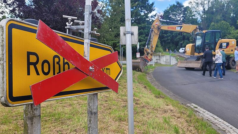 Sperrung bei Zeitlofs: Kreisstraße 30 eineinhalb Jahre Baustelle