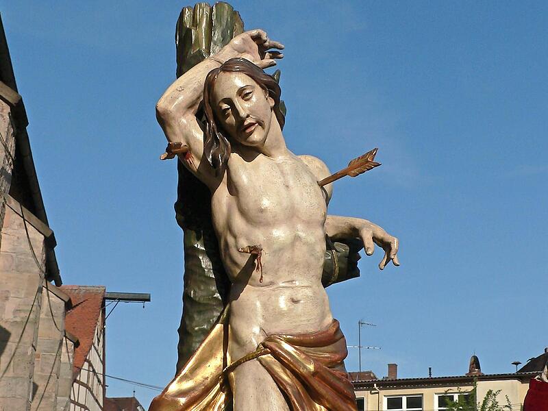 Die Figur des Heiligen Sebastian wird auch in diesem Jahr in der Fronleichnamsprozession am 4. Juni mitgetragen.